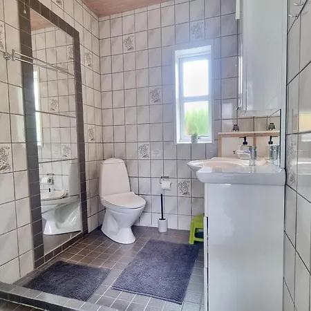 Feriehus Ferienhaus-mit-aussenwhirlpool-saunatonne-und-drei-terrassen Broager